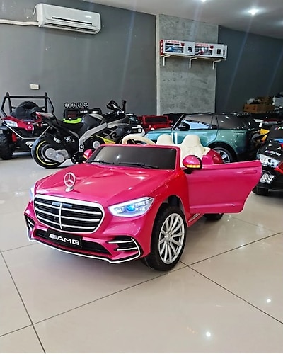 Fable Mercedes WN-506! 12V, 4x4, Yumuşak Eva Lastikler, Uzaktan Kumandalı, Bluetooth ve Fm Radyo - Pembe