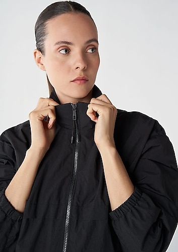 hummel Siyah Kadın Gizli Kapüşonlu Baskılı Yağmurluk 940225-2001 HMLWINONA RAINCOAT