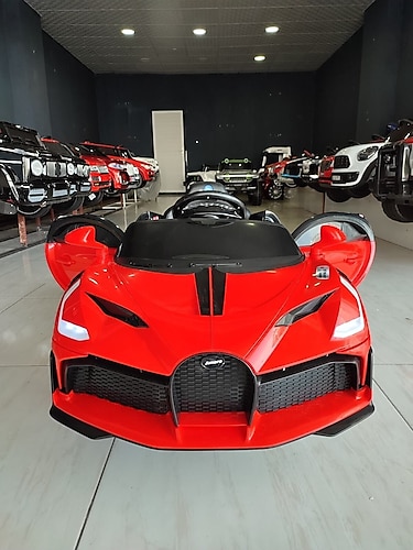 Kral Bugatti Veyron 12 Volt Uzaktan Kumanda Akülü Araba